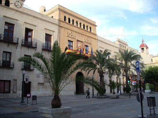 plaza-de-ayuntamiento plaza-de-ayuntamiento